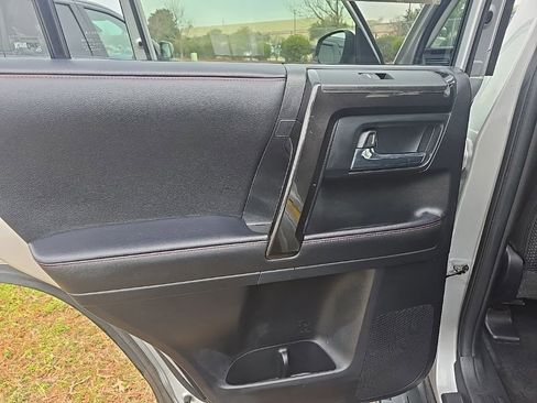 Used 2024 Toyota 4Runner TRD Off-Road image 27