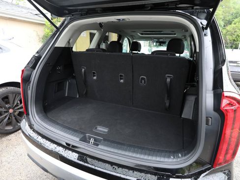 Used 2023 Kia Telluride S w/ S Sunroof Package FWD image 9