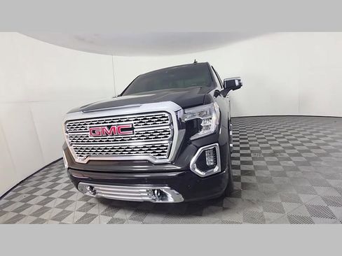 Used 2019 GMC Sierra 1500 Denali w/ Driver Alert Package II image 50
