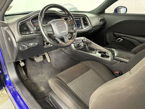 Used 2021 Dodge Challenger SXT w/ Blacktop Package image 20