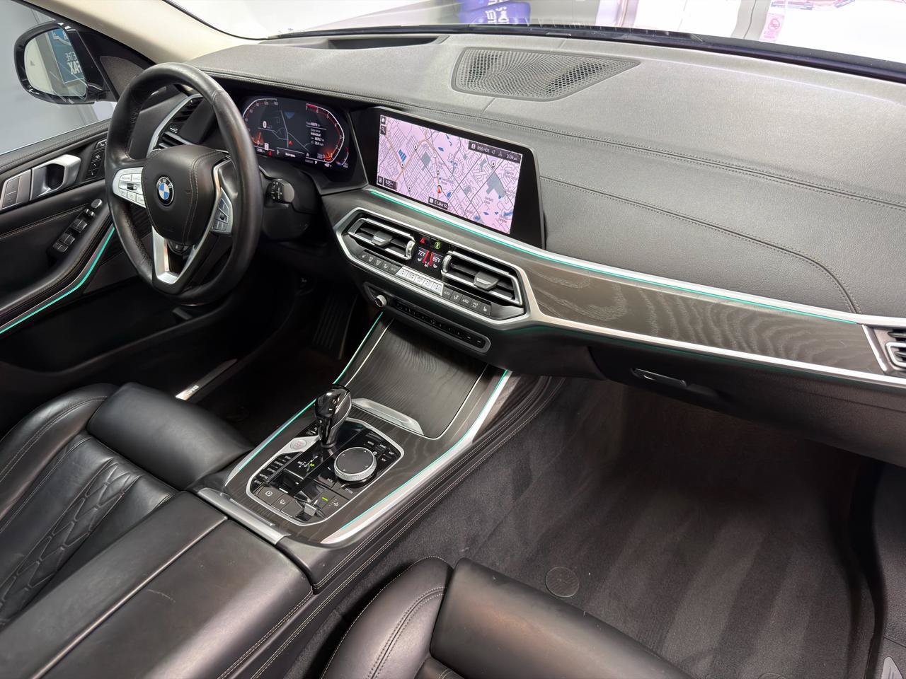 Used 2020 BMW X7 xDrive50i w/ Cold Weather Package AWD/4WD image 27