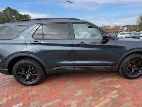 Used 2022 Ford Explorer Timberline w/ Timberline Technology Package image 2