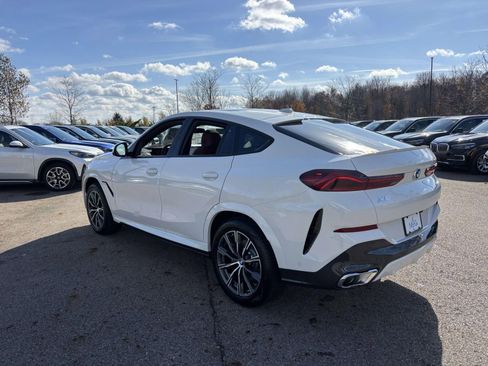New 2026 BMW X6 xDrive40i w/ Premium Package image 5