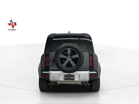 Used 2024 Land Rover Defender 110 SE AWD/4WD image 58
