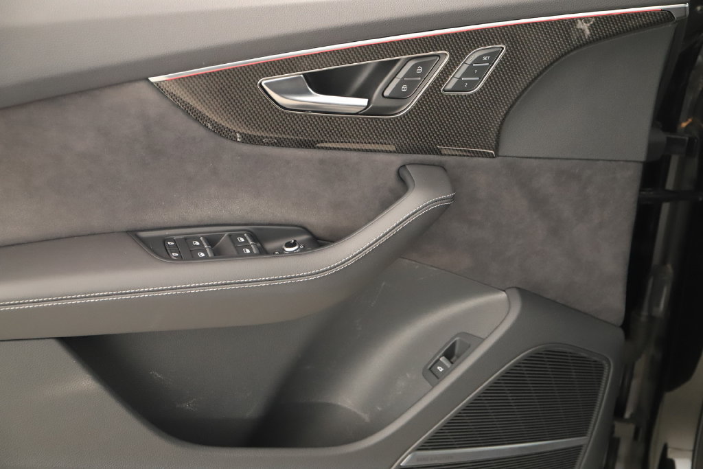 Certified 2023 Audi SQ7 Prestige AWD/4WD image 23