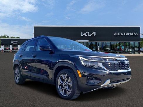 Certified 2024 Kia Seltos S AWD/4WD image 1