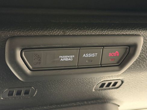 Used 2023 Jeep Wrangler Unlimited Sahara AWD/4WD image 32