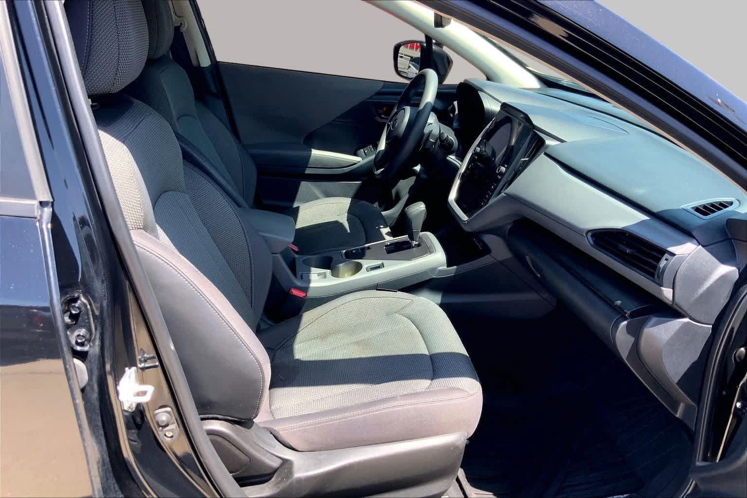Used 2024 Subaru Crosstrek 2.0i Premium AWD/4WD image 9