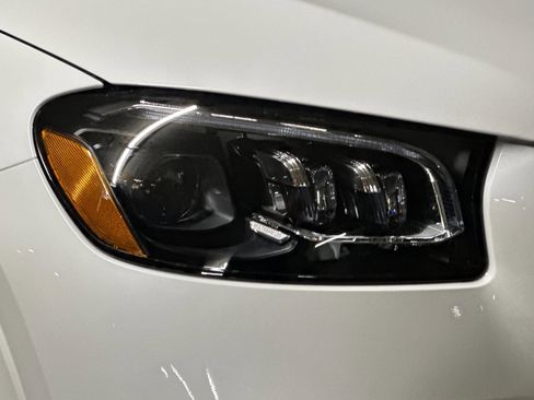 New 2026 Mercedes-Benz Maybach GLS 600 4MATIC image 10