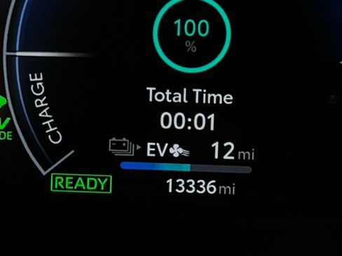 Used 2024 Toyota RAV4 XSE image 15