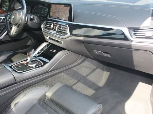 Used 2022 BMW X5 M w/ Competition Package 2 AWD/4WD image 28
