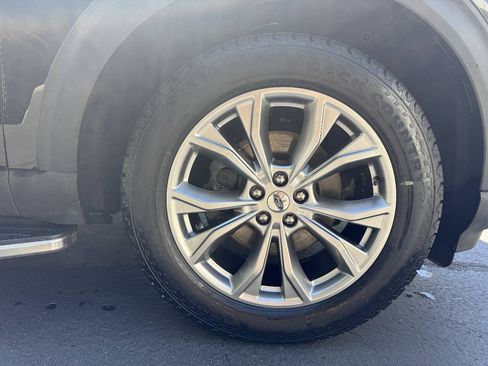 Used 2020 Ford Explorer Limited AWD/4WD image 22