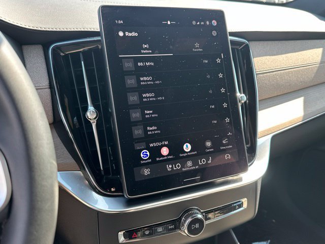 Certified 2026 Volvo XC90 B6 Plus AWD/4WD image 23