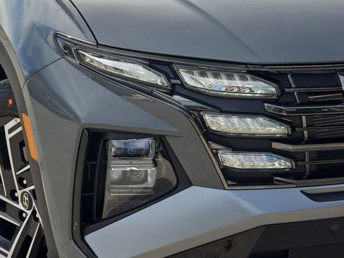 New 2026 Hyundai Tucson Limited FWD image 31