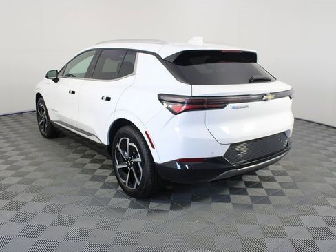 Used 2024 Chevrolet Equinox EV LT image 24