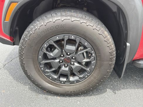 Used 2023 Nissan Frontier PRO-4X w/ Pro-4X Premium Package AWD/4WD image 11