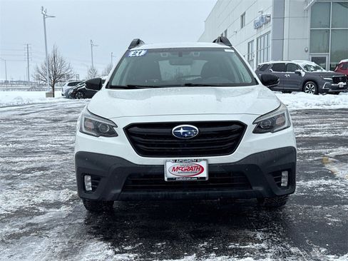 Used 2021 Subaru Outback Onyx Edition XT image 4