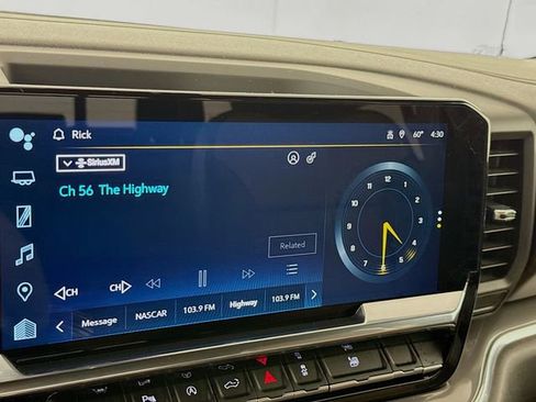 Used 2023 Chevrolet Silverado 1500 High Country w/ High Country Premium Package image 17