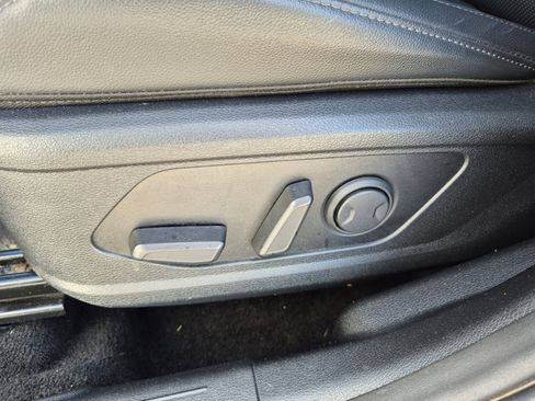 Used 2023 Kia Sportage EX image 15