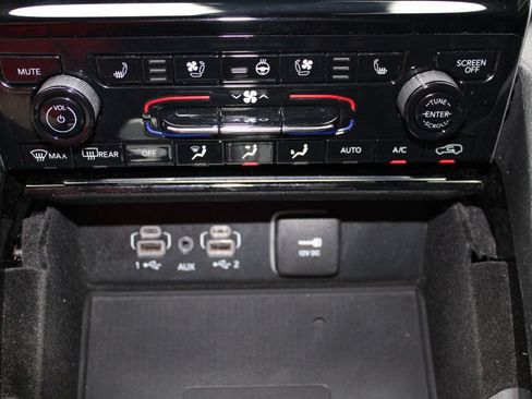 Used 2021 Jeep Grand Cherokee L Limited w/ Luxury Tech Group II AWD/4WD image 20