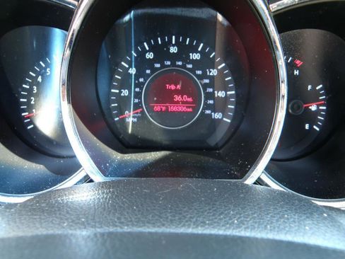 Used 2013 Kia Optima EX w/ Premium Pkg image 12