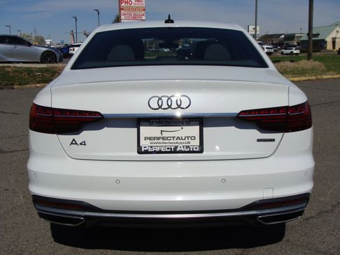 Used 2023 Audi A4 2.0T Premium w/ Convenience Package image 5