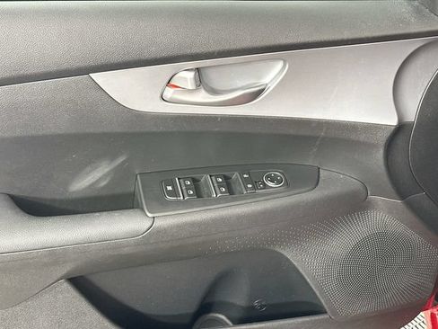 Used 2023 Kia Forte LXS FWD image 22
