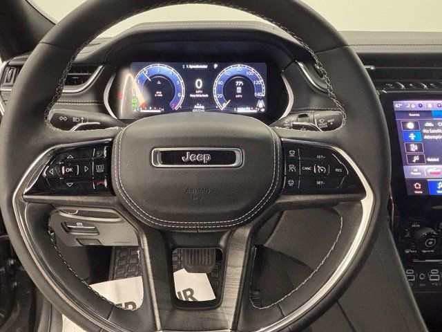 Used 2024 Jeep Grand Cherokee L Overland AWD/4WD image 24