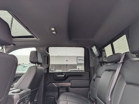 Used 2022 Chevrolet Silverado 2500 LTZ w/ LTZ Plus Package AWD/4WD image 8