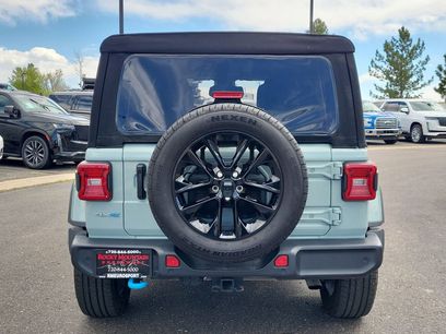 Used 2024 Jeep Wrangler Unlimited Sahara w/ Technology Group