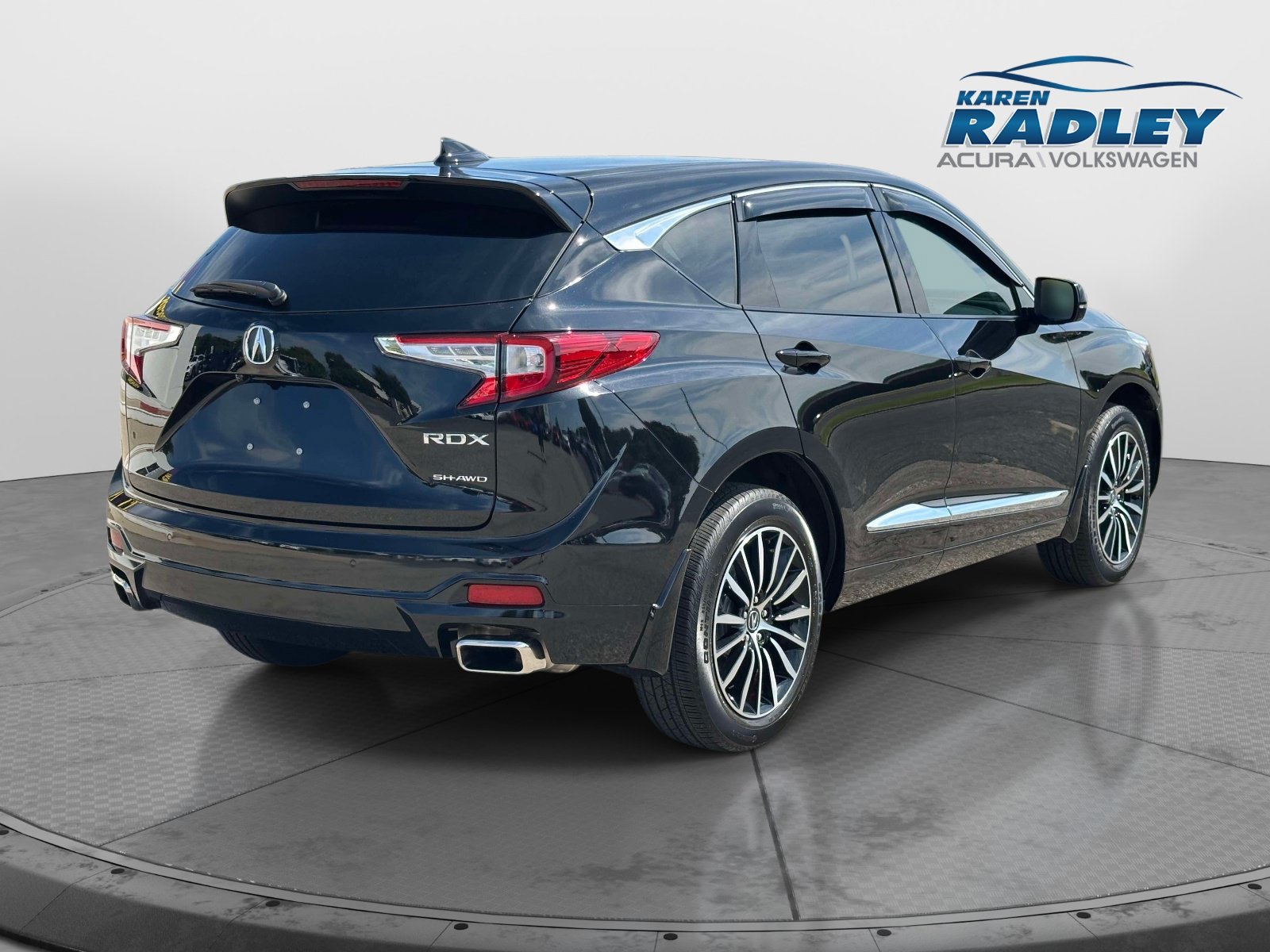 Certified 2025 Acura RDX w/ Advance Package AWD/4WD image 2