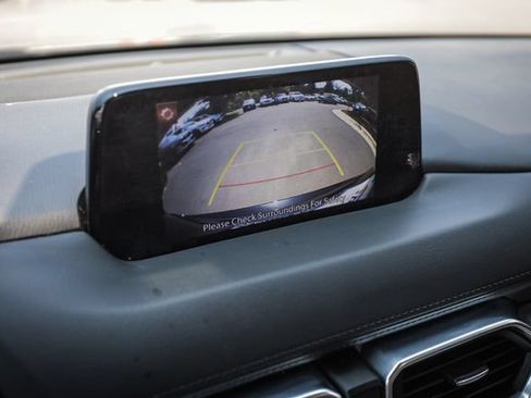 Used 2017 MAZDA CX-5 Touring FWD image 32