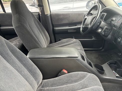 Used 2004 Dodge Dakota SLT w/ PWR Convenience Group RWD image 3
