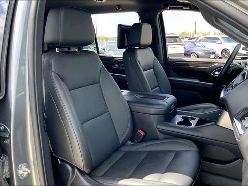 Used 2022 Chevrolet Tahoe Z71 image 8