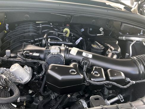 Used 2022 Jeep Grand Cherokee Limited w/ Trailer Tow Prep Group (B) RWD image 30