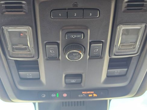 Used 2024 GMC Yukon Denali w/ Max Trailering Package AWD/4WD image 38
