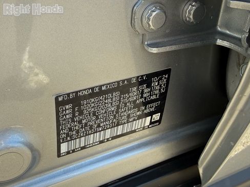 Certified 2025 Honda HR-V LX image 35