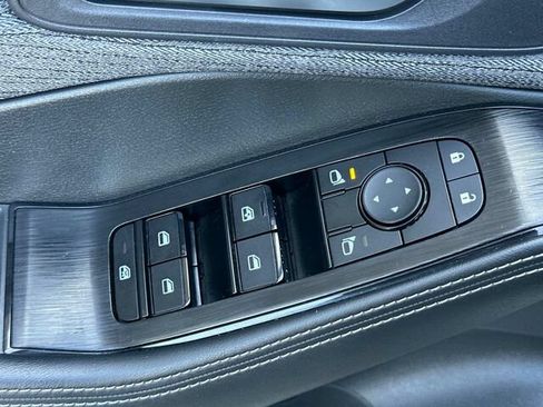 Used 2023 Nissan Rogue SV AWD/4WD image 13