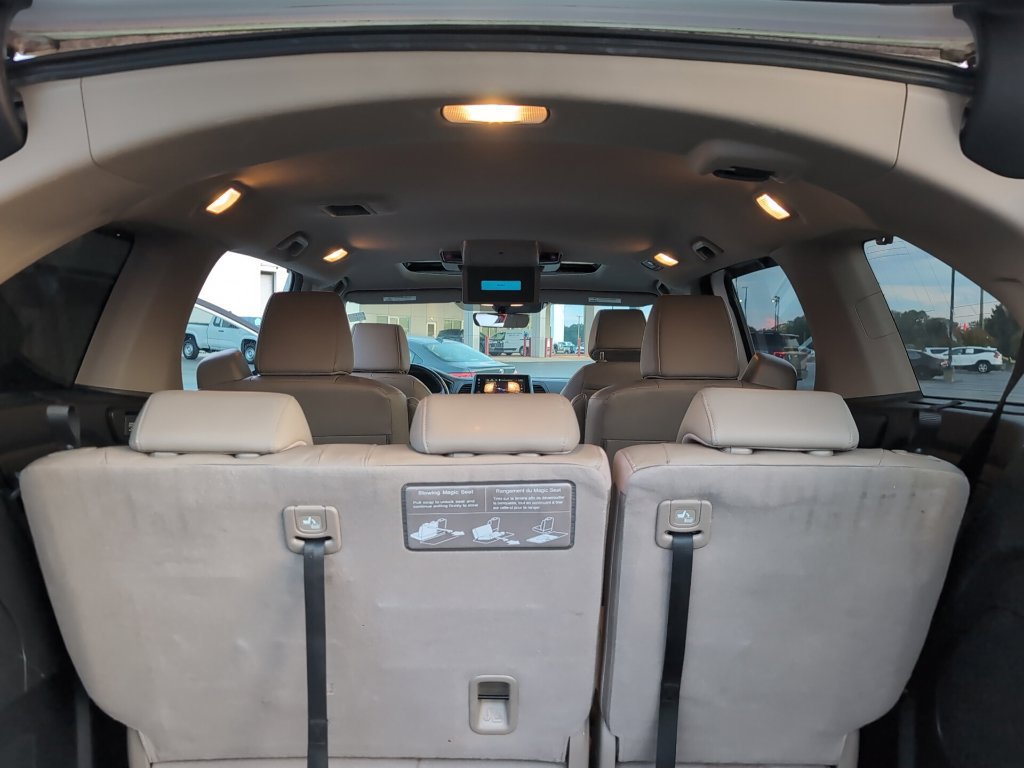 Used 2019 Honda Odyssey Elite image 12