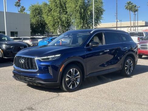 Used 2023 INFINITI QX60 Luxe w/ Performance Audio Package FWD image 1