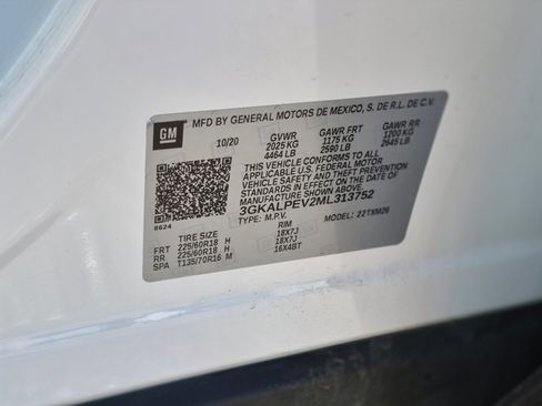 Used 2021 GMC Terrain SLT FWD image 25