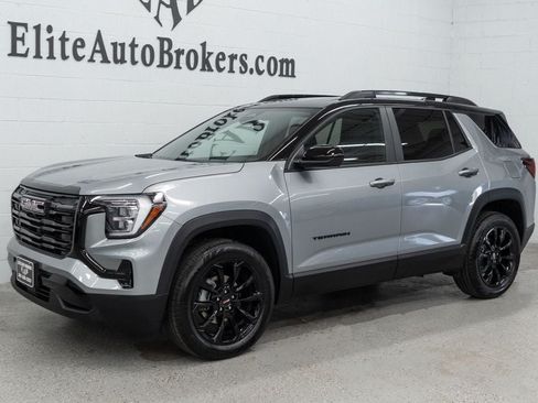 Used 2026 GMC Terrain Elevation w/ Black Edition AWD/4WD image 35