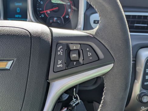 Used 2015 Chevrolet Camaro SS w/ SS Performance Package RWD image 20