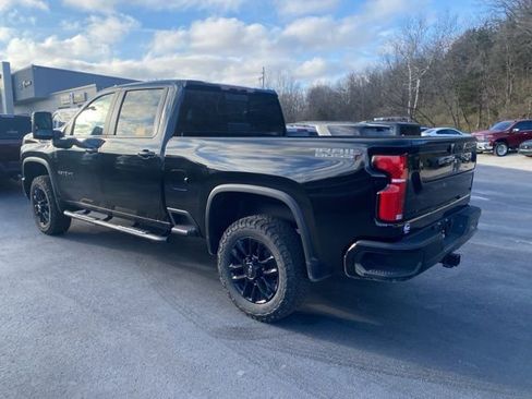 Used 2026 Chevrolet Silverado 2500 LT w/ Trail Boss Package image 9