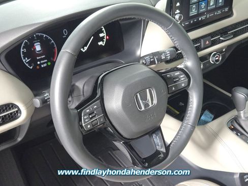 Certified 2024 Honda HR-V EX-L image 25