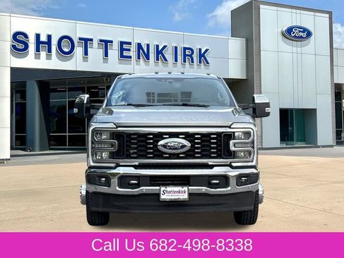 Used 2024 Ford F350 Lariat w/ Lariat Ultimate Package AWD/4WD image 2