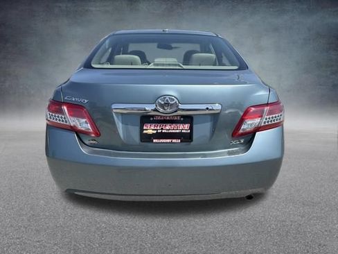 Used 2010 Toyota Camry XLE FWD image 9