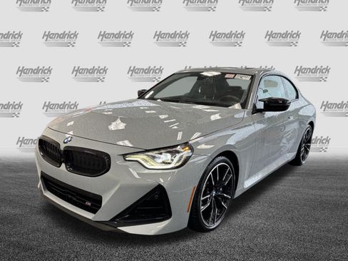 Used 2025 BMW M240i Coupe RWD image 6
