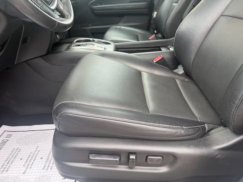 Used 2023 Honda Ridgeline RTL image 16