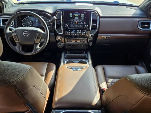 Used 2023 Nissan Titan Platinum Reserve w/ Moonroof Package AWD/4WD image 28